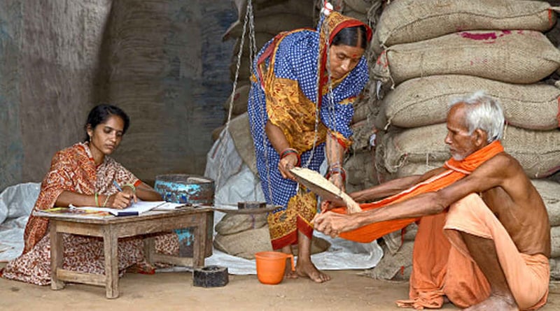 রেশনে ওজনের কারচুপি আটকাতে নয়া উদ্যোগ রাজ্য সরকারের