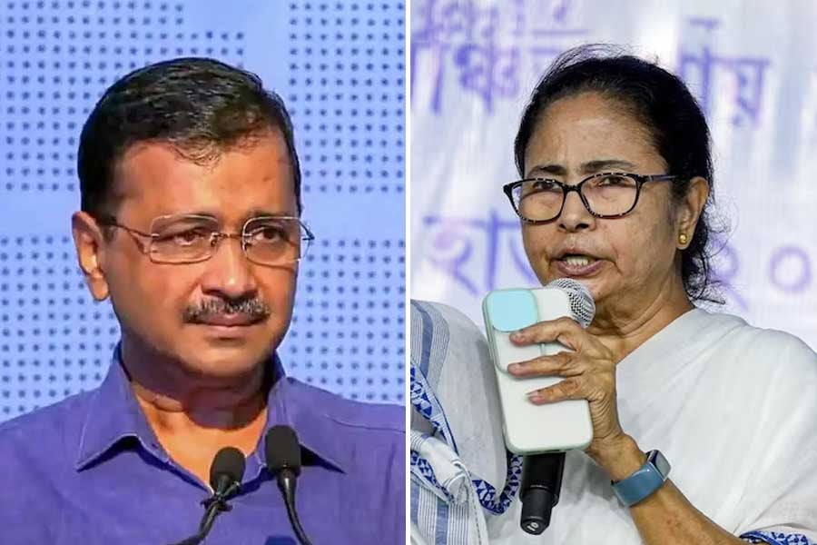 Mamata On Arvind Kejriwal: ‘বিরোধী মুখ্যমন্ত্রীদের টার্গেট করছে বিজেপি’, কেজরিওয়ালের গ্রেফতারি নিয়ে সরব মমতা