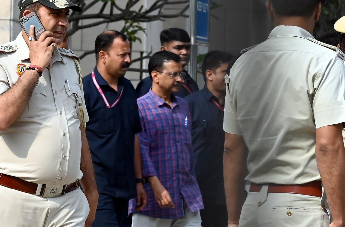 Arvind Kejriwal: প্রশ্নের জবাবে ‘আই ডোন্ট নো’, আদালতের নির্দেশে ফের বিপাকে কেজরি!