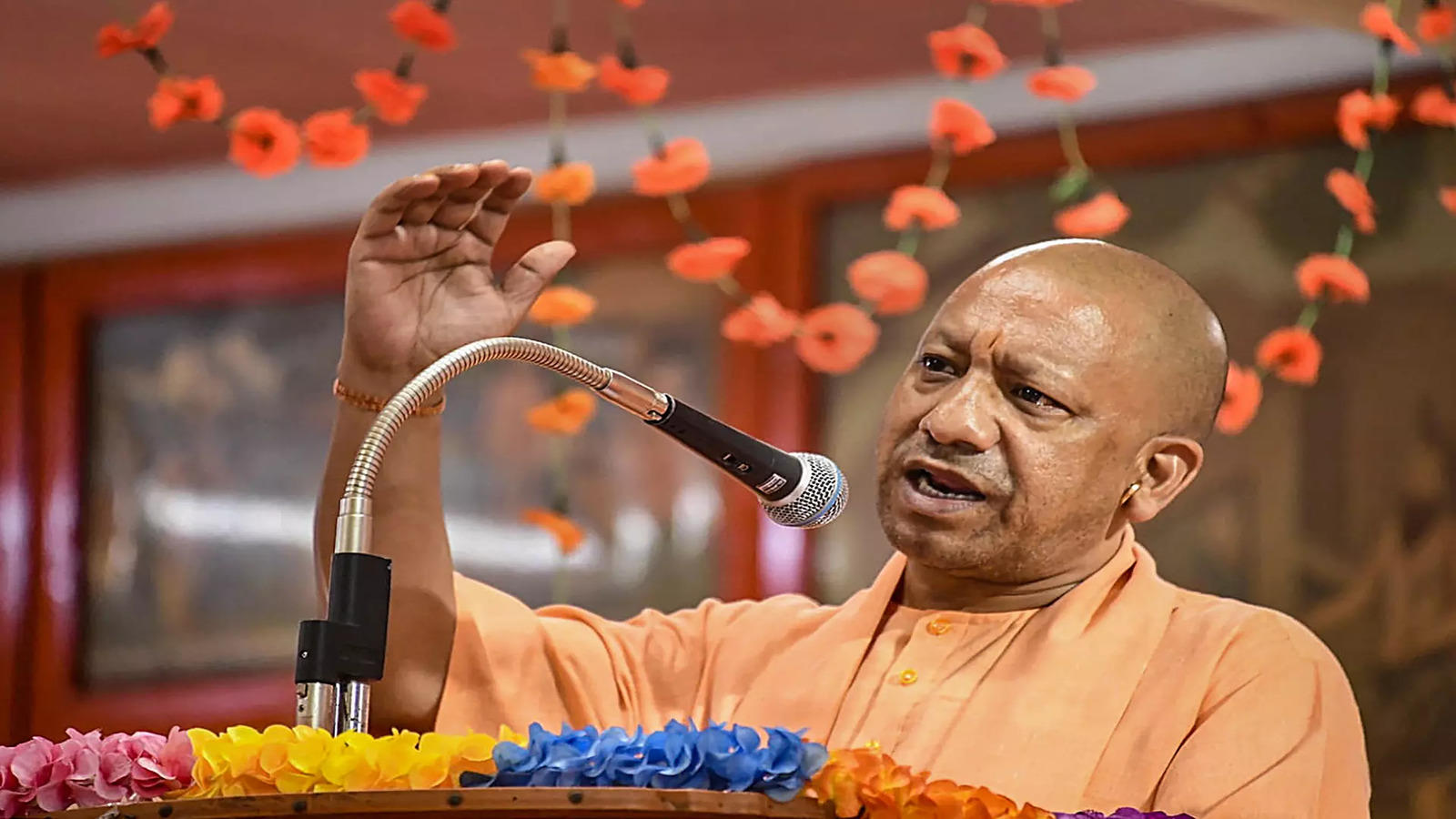 Yogi Adityanath: মমতাকে কটাক্ষ আদিত্যনাথের, কেষ্ট গড়ের সভায় হুঙ্কার যোগীর