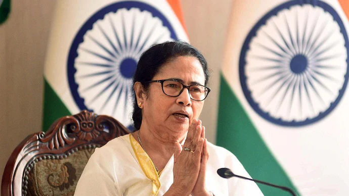 Mamata Banerjee: তৃণমূল বিধায়কের শপথ গ্রহণ নিয়ে রাজ্য-রাজ্যপাল সংঘর্ষ, মুখ খুললেন মুখ্যমন্ত্রী